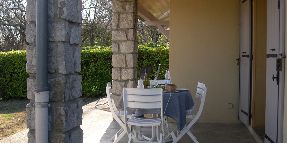 la terrasse du gîte Silex